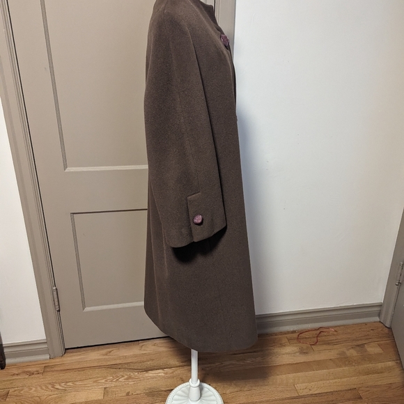 Vintage Brown Pea Coat - Picture 13 of 13